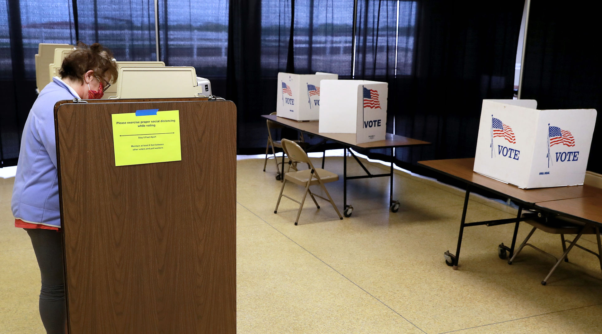 051320_PrimaryElection008_bjs.JPG